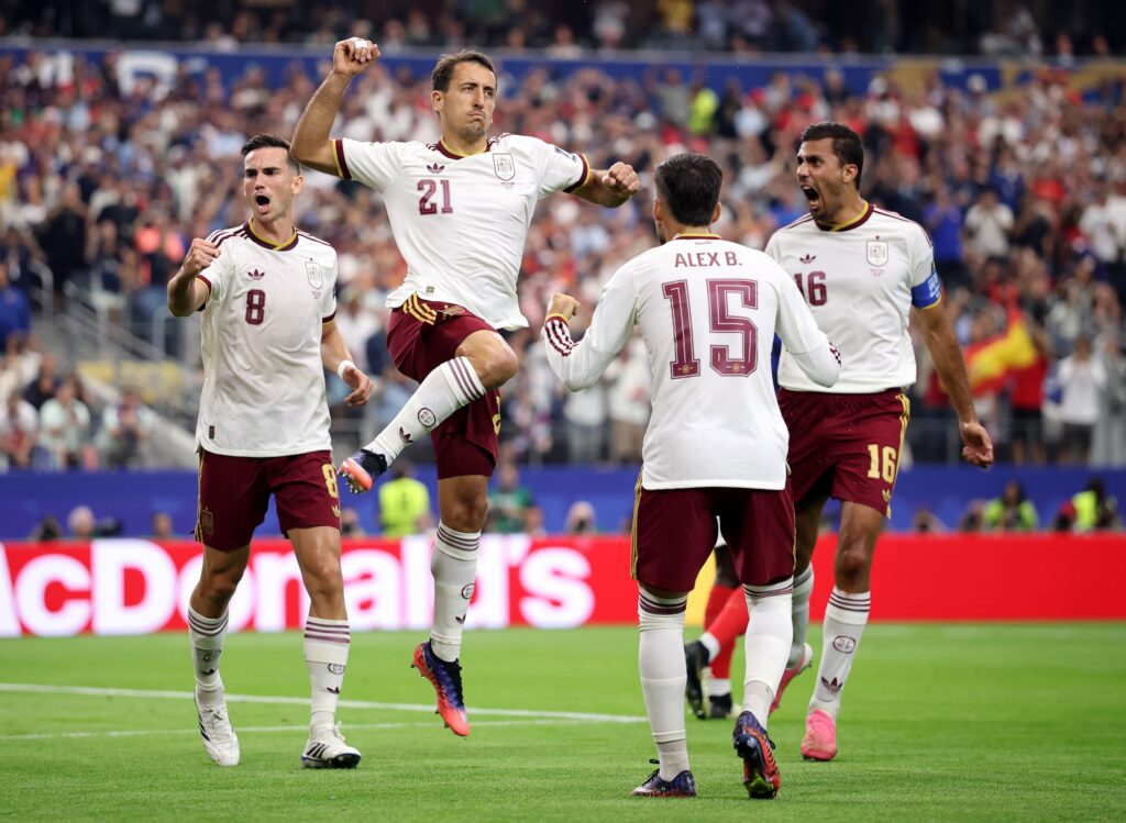 Spain stun France 2-0 with defensive masterclass to reach World Cup final 