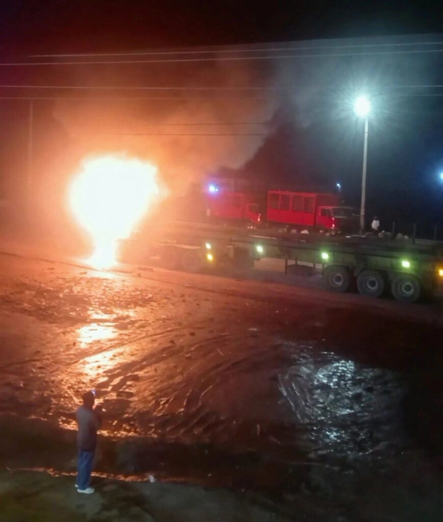 Boda boda riders torch trailer after fatal crash kills fellow rider in Kanduyi